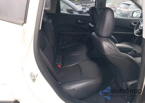 2020 Jeep Compass Latitude 4X4 from USA, damaged, VIN 3C4NJDBB4LT127947